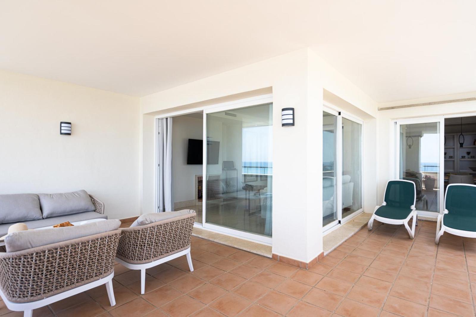 Front Line Beach Luxury Apartment In Heaven Beach Estepona Eksteriør bilde